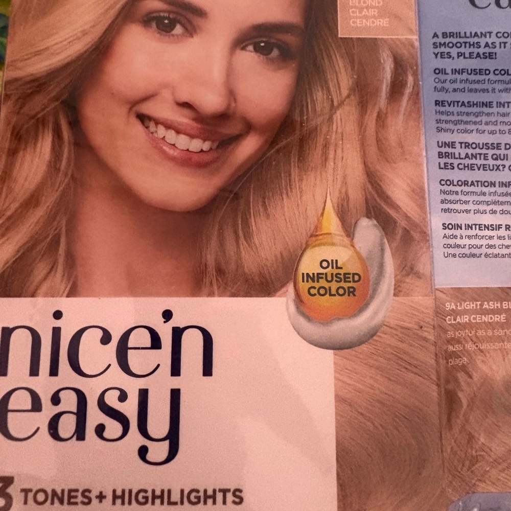 2x Clairol Nice'n Easy Hair Color